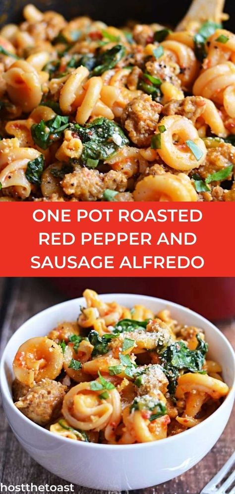 Wanting to try a new type of alfredo pasta? Then check out this delicous one pot roasted red pepper pasta! Click here to learn how to make this dish! Italian Sausage Spinach, Sausage Alfredo, Sausage Spinach, Roasted Red Pepper, Trending Recipes, Roasted Red Peppers, Italian Sausage, Week Meal Plan, Red Pepper