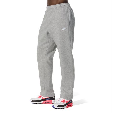 60 Gifts for Your Boyfriend 2021 - Gift Ideas for Your New Boyfriend Your New Boyfriend, Nike Grey Sweatpants, Nike Sportswear Mens, Men's Sportswear, Snowboarding Men, Nike Sweats, Sweatpants Outfit, Nike Fleece, Nike Joggers