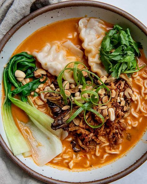 Peanut Noodle Soup, Gochujang Noodle Soup, Peanut Gochujang Noodles, Ramen Noodle Recipes Gochujang, Yacht Meals, Gochujang Soup, Soup With Protein, Gochujang Peanut Noodles, Noodle Soup Asian