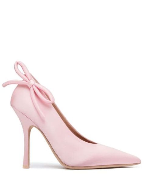 Valentino Heels, Valentino Garavani Shoes, Pink Pumps, Satin Pumps, Pink Heels, Sleek Fashion, Pink Satin, Stiletto Heel, Pump Shoes