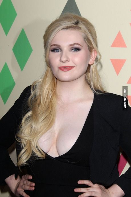 Abigail Breslin, Scream Queens, Michael Clifford, Hottest Celebrities, American Actress, Pretty Woman, Interview, Fox, Hollywood