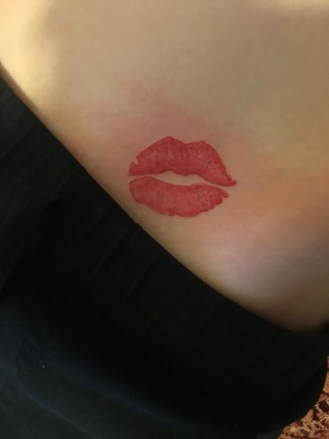 Red Lips Tattoo, Tattoo Kiss, Kiss Tattoo, Feather Tattoo Meaning, Lips Tattoo, Kiss Tattoos, Waist Tattoos, Word Tattoo, Beauty Hacks Nails