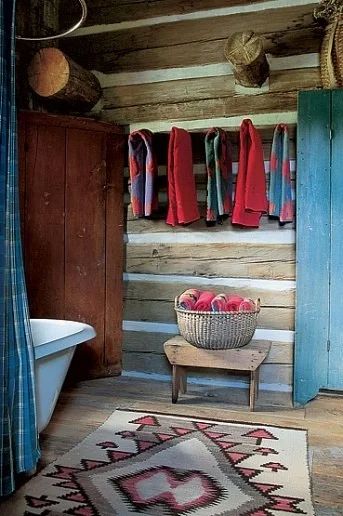 Colorado Ranch, Cabin Bathrooms, Into The West, Navajo Style, Mountain Style, Cabin Living, Little Cabin, Mexican Decor, Cabin Style