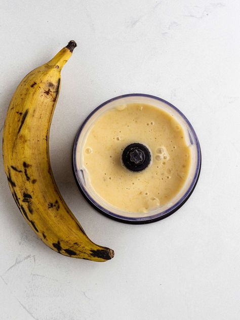 Inspired by the classic Haitian labouyl bannann, this creamy porridge combines plantain purée with coconut milk and cinnamon — healthy and yummy! Haitian Drinks, Plantain Puree, Creamy Porridge, Plantain Porridge, Cinnamon Healthy, Coconut Milk Drink, Cooking Bananas, Ripe Plantain, Soy Free Recipes