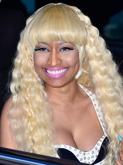 __Nicki Minaj__ Bad Makeup Fails, Celebrity Makeup Fails, New York City In December, Nicki Minaj Makeup, Eyeliner Techniques, Under Eye Makeup, Bad Makeup, Makeup Fails, Makeup Blending