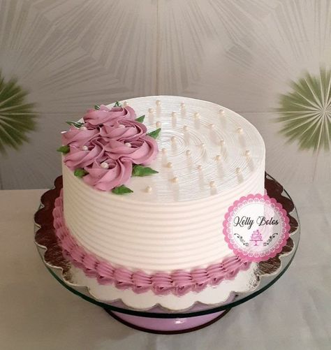 Simple Buttercream Cake Designs, Cake Designs For Girl, Buttercream Cake Designs, Birthday Cake Decorating Ideas, Pretty Cake, Buttercream Cake Decorating, Beautiful Cake Designs, Elegant Birthday Cakes, Simple Cake Designs