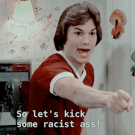 Himbo Aesthetic, Michael Kelso, Foosball, The Hub, Wall