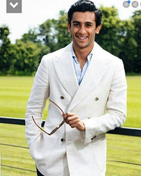 Padmanabh Singh, King Clothes, Maharaja Ranjit Singh, Desert Party, Man Dress, Sewing Measurements, King Outfit, Pose Inspiration, Wedding Outfit Men