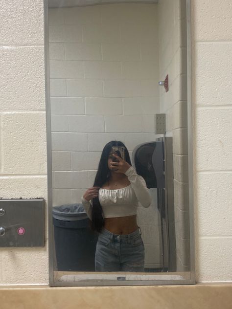 Bathroom Mirror Pic Ideas, School Bathroom Mirror Pics, School Bathroom Pics, School Bathroom Mirror, Bathroom Mirror Pics, Pics Poses, School Bathroom, Mirror Pictures, Super Movie