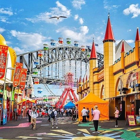 luna park, sydney Olive Aesthetic, Luna Park Sydney, Sydney Park, Observatory Hill Sydney, Circular Quay Sydney, Sydney Streets, Luna Park, Carnival Rides, Fun Times