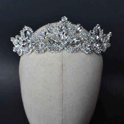 Brand New This Is A Classical Style That Will Give You The Sparkle You Need On Your Special Day Measures Approx. Total Length: 6.5" ( Side To Side) 5" Inches Loop To Loop Height 2.5" Inches At The Highest Point Bride Crown With Veil, Quince Crowns, Hair Color Silver, Snow White Queen, Beaded Ornament Covers, Tiara Hair, Random Products, Fav Products, Pageant Crowns