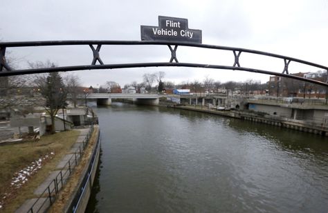 Flint Water Crisis May Cost the City $400 Million in Long-Term Social Costs Flint Water Crisis, Contaminated Water, Water Bill, Safe Drinking Water, State Of Michigan, Water Sources, Water Supply, Clean Water, Drinking Water