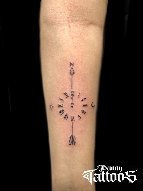 Moon And Clock Tattoo, Star Moon Tattoo, Clock Tattoo, Arrow Tattoo, Memorial Tattoos, Star Moon, Moon Tattoo, Compass Tattoo, Tattoo Ideas