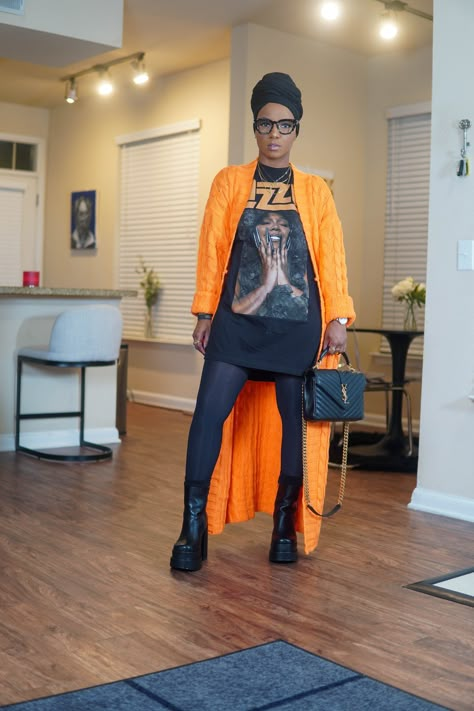 All Black Pop Of Color Outfit, Eclectic Fashion Black Women, Colorful Outfit Ideas Plus Size, Outfit With Oxford Shoes Women, How To Wear A Jersey Outfits, Comedy Show Outfit Night Fall, Baggy Outfit Ideas For Women, Winter Concert Outfit Black Women, Sneaker Ball Gala Outfit Women