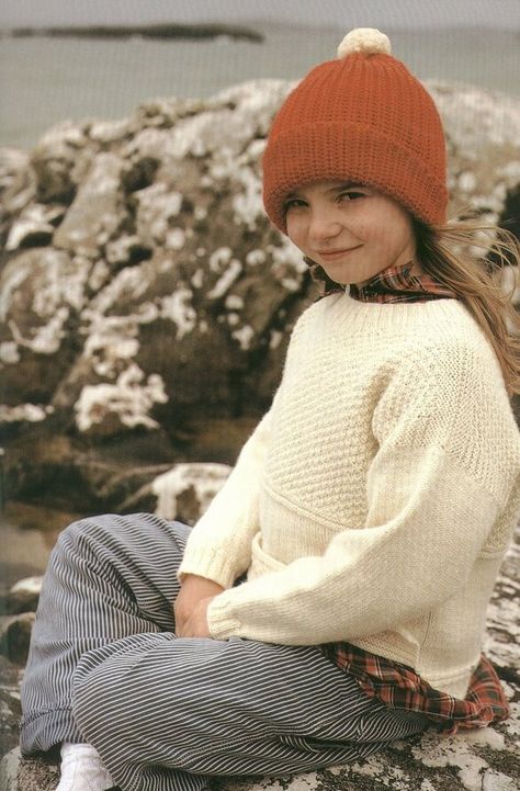 Alice Starmore Fishermen's Sweaters — Yandex.Disk Fisherman Sweater Women, Alice Starmore, Fisherman Sweater, Sport Weight Yarn, Knitting Books, Beautiful Knitting, Kids Sweater, Sweater Pattern, Vintage Pattern