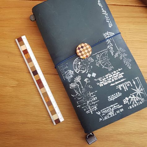 Travelers Notebook Charms, Midori Travelers Notebook, Sketchbook Journaling, Bullet Journaling, Travelers Notebook, Travel Journal, Fountain Pen, Ruler, Sketch Book