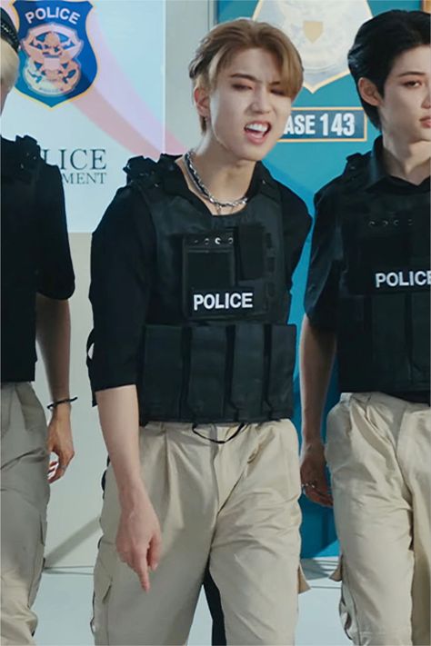 [Stray Kids "CASE 143" M/V] Case 143 Stray Kids, Stray Kids Case 143, Police Outfit, Kids Police, Case 143, Kids On The Block, Han Jisung, Police Officer, Kids Wear