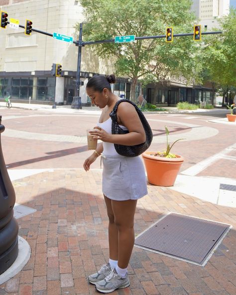 Iced chai to go, please! . . . Top: @aerie * Skort: @aerie * Bag: @anthropologie via thrift Shoes: @newbalance via thrift . *gifted . . . #simplefits#midsizestyle#ootd#summerootd#basicoutfit#tampablogger#pinterestinspired#lessisworefemales#classystreetweargirls#midsizefashion#aeriepartner#whowhatwearing Summer Athleisure Outfits, Aerie Outfits, Thrift Shoes, Comfy Casual Summer Outfits, Melbourne Style, Shoes Newbalance, Sporty Casual Outfits, Chubby Girl Outfits, Summer Athleisure