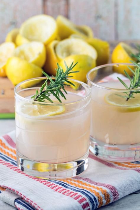 Rosemary Lemonade, Vegetable Tart, Bunsen Burner, Fresh Squeezed Lemonade, Rosemary Lavender, Lavender Lemonade, Spring Cocktails, Fresh Lemonade, Lactation Cookies