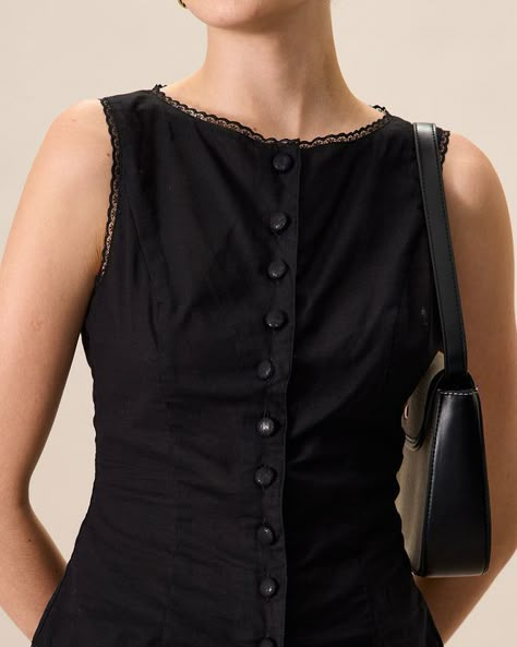 Women's Black Boat Neck Cotton Linen Vest & Reviews - Black - Tops | RIHOAS Womens Fitted Vest, Cool Pieces Of Clothing, Boat Neck Shirt Outfit, Black Linen Top, Black Cotton Top, All Black Outfits Summer, Vest Top Outfits, Black Work Outfit, Black Top Outfit