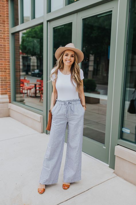 white bodysuit and striped linen pants | merricksart.com Striped Linen Pants Outfit, Wide Leg Linen Pants Outfit, Linen Pants Outfit Summer, White Linen Pants Outfit, Stripe Pants Outfit, Wide Leg Jeans Outfit, Linen Pants Outfit, Easter Dresses For Toddlers, Striped Linen Pants