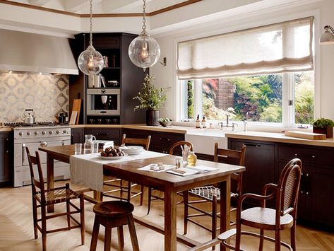 Feminine Tomboy, Wooden Kitchen Table, Kitchen Transitional, Kitchen Island With Seating, Chef Kitchen, Kitchen Design Open, Family Kitchen, Transitional Kitchen, February 11