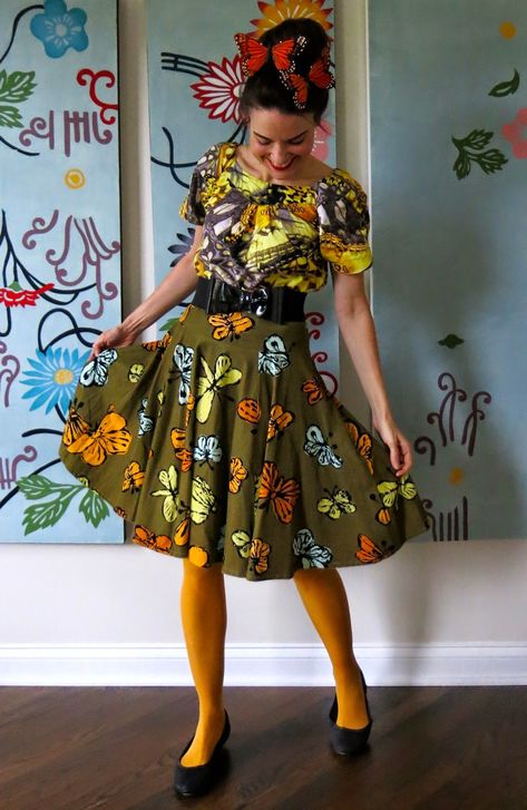 Cassie Stevens, Art Teacher Clothes, Art Teacher Aesthetic, Mustard Tights, Monarch Migration, Butterfly Outfit, Art Teacher Outfits, Miss Frizzle, Yellow Tights