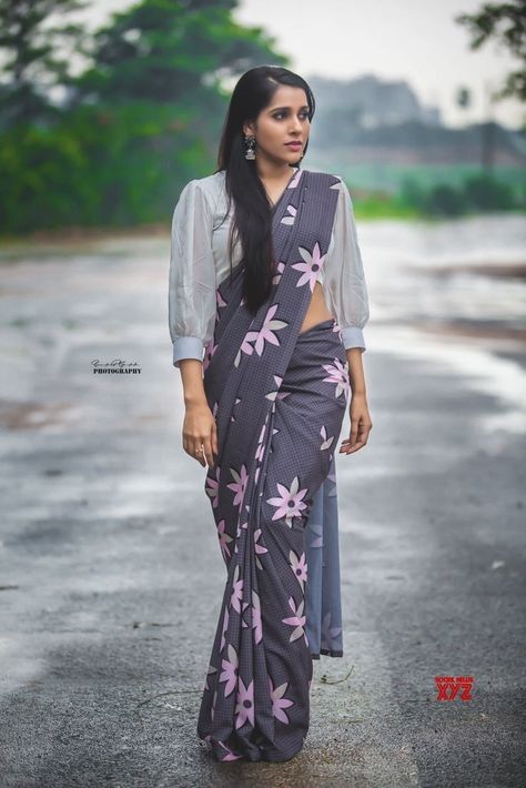 Long Sleeve Blouse Designs, Blouse Sleeves Design, Rashmi Gautam, Blouse Designs High Neck, New Saree Blouse Designs, Traditional Blouse Designs, Latest Model Blouse Designs, Fashionable Saree Blouse Designs, New Blouse Designs