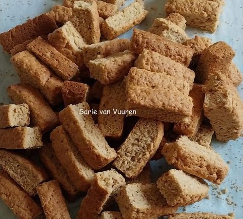 Beskuit Resepte, Rusk Recipe, Food Lovers Recipes, Milk Tart, South African Recipes, Recipe Blog, African Food, Bread Baking, Scones