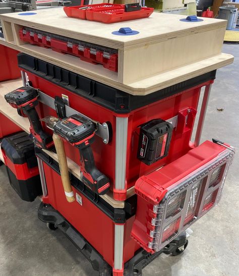 Packout Workbench, Toolbox Organization, Milwaukee Tool Box, Kaizen Foam, Work Trailer, Milwaukee Power Tools, Milwaukee Packout, Workbench Plans Diy, Gear Storage