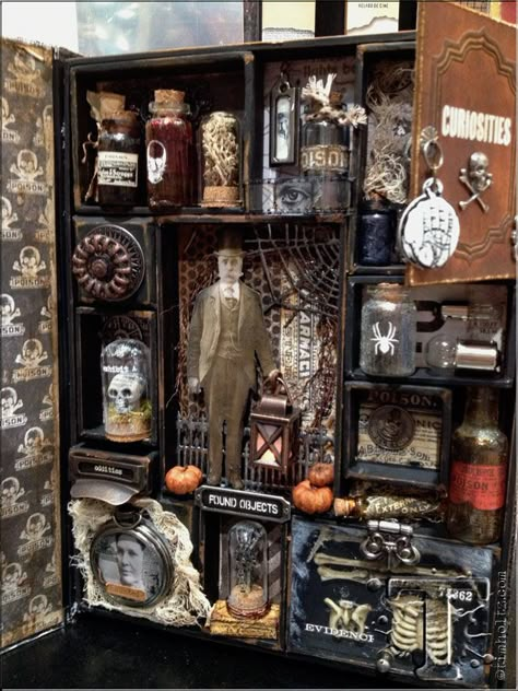 Halloween Shadow, Halloween Shadow Box, Halloween Apothecary, Carte Halloween, Halloween Miniatures, Printers Tray, Shadow Box Art, Altered Boxes, Halloween Boys