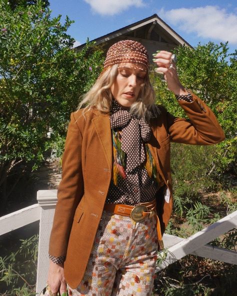 B Jones Style, Tomboy Chic Style, Eccentric Outfits, Retro Vintage Outfits, Eccentric Style, Tomboy Chic, Gucci Style, Winter 23, New Character