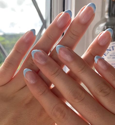 French Tips Almond With Design, Baby Blue Nails Almond Shape, Pastel Blue French Tip Nails, Blue Nail French Tip, Blueberry Milk Nails Sofia Richie, Nail Inspo Almond French Tip, French Tips Nails With Design, Baby Blue French Nails, Baby Blue Almond Nails