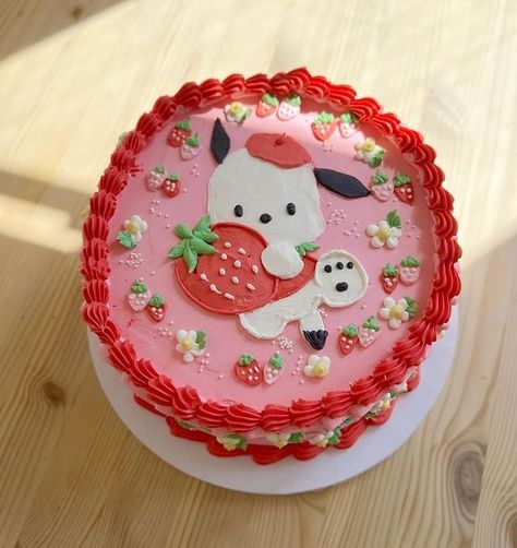 Cute Cake Ideas Birthdays, Cute Desert Ideas, Sanrio Cake Birthday, Cute Birthday Cake Ideas, Birthday Cake 21, Pretty Pink Cake, Pasteles Aesthetic, Sanrio Cake, Strawberry Cake Decorations