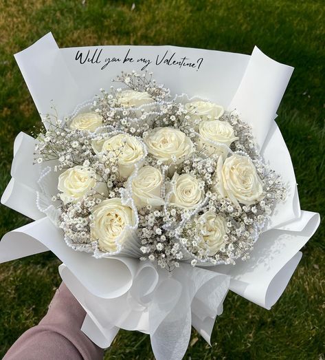 Elegant 1 dozen Rose bouquet filled with baby’s breath & wrapped in pearl mesh wrapping 🤍💐 Dm @lilyyscreations or text (559) 931-4025 & Order your elegant rose bouquet today #floraldesign #prettybouquets #rosebouquet #floristofinstagram #559bouquets #flowerbouquet #explorepage #explore #supportlocal #fresnoflowers #fresnoflorist #ramobuchón #fresnocalifornia #whiteroses #babysbreath Baby Breath Flower Arrangements, Dozen Roses Bouquet, Rose And Baby Breath Bouquet, Roses And Baby Breath Bouquet, Rose Baby Breath Bouquet, Roses And Babysbreath Bouquet, Baby Breath Bouquet, Dozen Roses, White Rose Bouquet