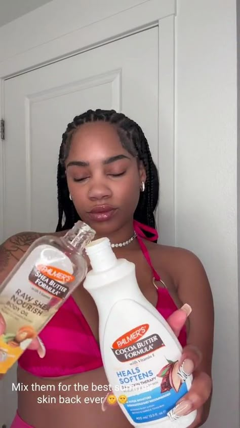 Show yourself love this summer with @ashleysirenyt by mixing your Palmer's Body Oil and Body Lotion together for the perfect sunkissed glow. ✨ . . .... | By Palmer's | Facebook | Hi guys. Summer is coming up and I know you want to know how to get the perfect summer glowy skin. I love to mix my palmers cocoabutter formula lotion and their oil together in a bottle. Do a little shaky shaky and lather that all over. It is perfect for hydrating 4eight hour lock-in moisture dermatologist tested. Thi Body Lotion Routine, Best Body Lotion For Dark Skin, Best Body Lotion For Glowing Skin, Body Lotion Aesthetic, Body Glow Oil, Palmers Body Lotion, Body Oil Black Women, Palmers Body Oil Cocoa Butter, Palmers Cocoa Butter Oil