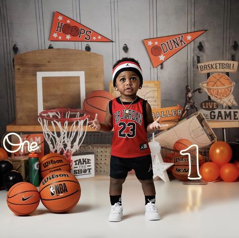 Basketball Photoshoot, Half Birthday Baby, Boys 1st Birthday Cake, Baby First Birthday Themes, 2nd Birthday Party For Boys, Basketball Baby, Baby Milestones Pictures, 1st Birthday Photoshoot, Baby Boy First Birthday