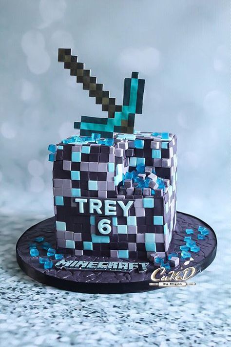 Minecraft Diamond Ore Cake with edible Diamonds Minecraft Diamond Cake, Edible Diamonds, Minecraft Diamond, Diamond Cake, Minecraft Birthday Cake, Dragon Cake, Minecraft Birthday Party, Minecraft Cake, Kids Cakes