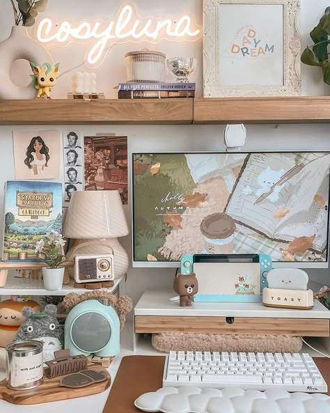 Aesthetic Wooden Desk, Wooden Desk Aesthetic, Room Idea Aesthetic, Aesthetic Desk Decor, Going Through A Lot, Minimalist Bedroom Ideas, Ideas Habitaciones, Modern Bedroom Ideas, Idea Aesthetic