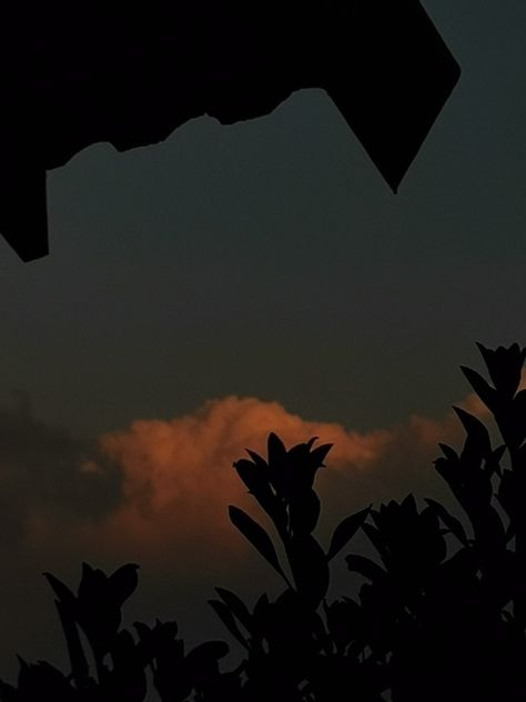 Evening sky 7pm Aesthetic, Late Evening Aesthetic, Evening Aesthetic Sky, Beautiful Nature Aesthetic, Pretty Sights, Evening Aesthetic, Late Evening, Night Sky Wallpaper, Sky Wallpaper