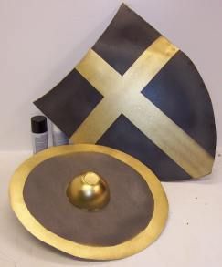 How to Make Cardboard Shields for the Dragon and Unicorn party (To make Drake's captain america shield) Mighty Fortress Vbs, Costume Chevalier, Viking Party, Cardboard Costume, Knight Party, Medieval Shields, Medieval Party, Knight Costume, Bible School Crafts