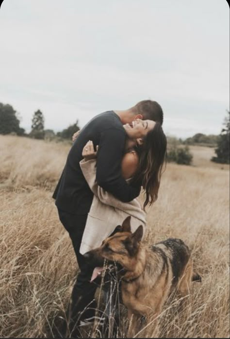 Couple And Dog Photoshoot, Steven Tayler, Couples Photos With Dogs, Dog Family Pictures, Family Dog Photos, German Shepherd Photography, Train Your Puppy, Photos With Dog, Engagement Pictures Poses