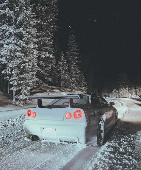 schaefchen on instagram Nissan Gtr R34, R34 Skyline, Skyline Gtr R34, R34 Gtr, Good Looking Cars, Winter Car, Jdm Wallpaper, Gtr R34, Best Jdm Cars