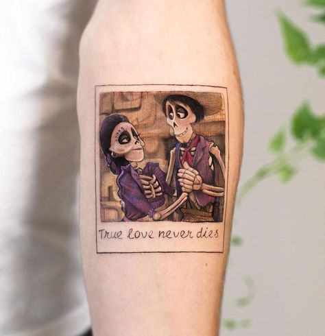 True Love Never Dies, Coco Movie Tattoo by Edit Paints, an artist at GIDA Tattoo in Tel Aviv, Israel. Coco Tattoo, Tv Tattoo, True Love Never Dies, True Love Tattoo, Partner Tattoos, Coco Movie, Temple Tattoo, Tribute Tattoos, Disney Coco