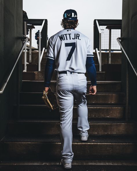 Kansas City Royals on Twitter: "How it started vs. how it's going. #TogetherRoyal… " Bobby Witt Jr Royals, Bobby Witt Jr Wallpaper, Baseball Drip, Bobby Witt Jr, Hot Baseball Players, Kc Royals Baseball, Royal Wallpaper, Baseball Wallpaper, Kauffman Stadium