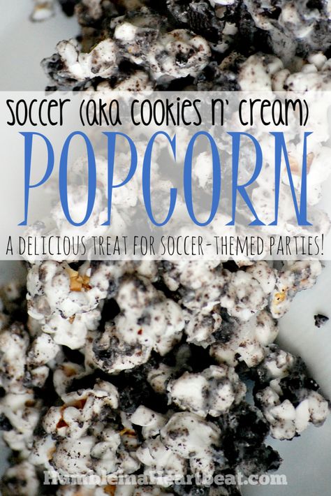 Cookies n' Cream Popcorn is the perfect snack for a soccer-themed party! Soccer Treats, Team Argentina, Soccer Snacks, Sports Snacks, Team Snacks, Themed Treats, Popcorn Treats, Soccer Birthday Parties, Soccer Theme