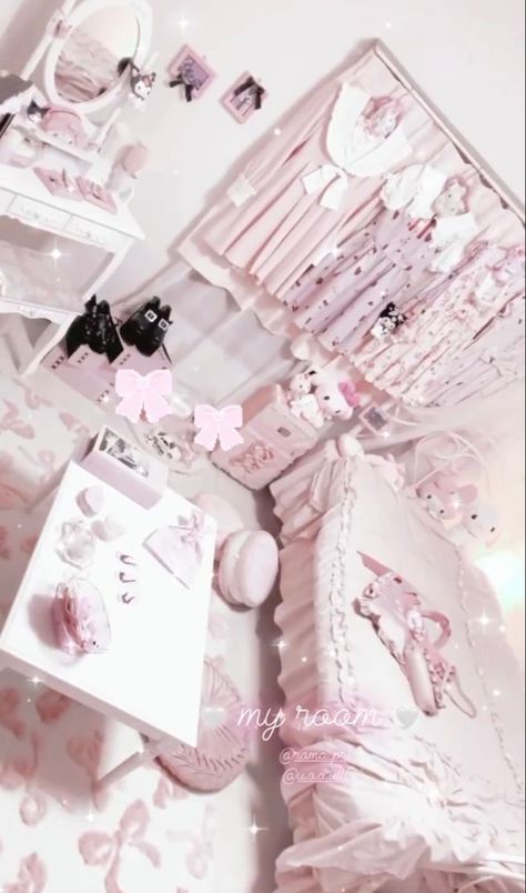 Jirai Kei Room, Pink House Interior, Kawaii Room Ideas, Arte Do Kawaii, Jirai Kei, Princess Room, Girly Room, Shabby Chic Pink, Room Goals