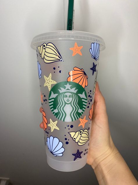 Eco Coffee Cup, Small Gifts For Women, Starbucks Cup Design, Starbucks Diy, Cup Collection, Cute Coffee Cups, Glitter Tumbler Cups, Cold Cups, Camping Coffee