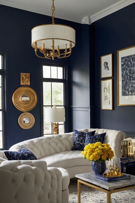 Discover how Benjamin Moore's Hale Navy can transform any space with bold contrast. Explore the best ideas to elevate your design. #ad     #Colortrend #wallpaint2024  #color2024  #DIYpainting  ##DIYhomedecor  #Fixhome Navy Media Wall, Hale Navy Benjamin Moore Complimentary Colors, Navy Masterpiece Benjamin Moore, Benjamin Moore Hale Navy Accent Wall, Hale Navy Benjamin Moore Coordinating Colors, Benjamin Moore Blue Note Vs Hale Navy, Benjamin Moore Navy Masterpiece, Alder Wood Kitchen Cabinets, Interior Design Table