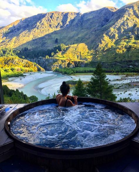 Indoor Jacuzzi, Paradise Pictures, Resort Interior, Pool Room, Hot Pools, Backyard Pool Designs, Romantic Homes, Hot Tub Outdoor, Queenstown